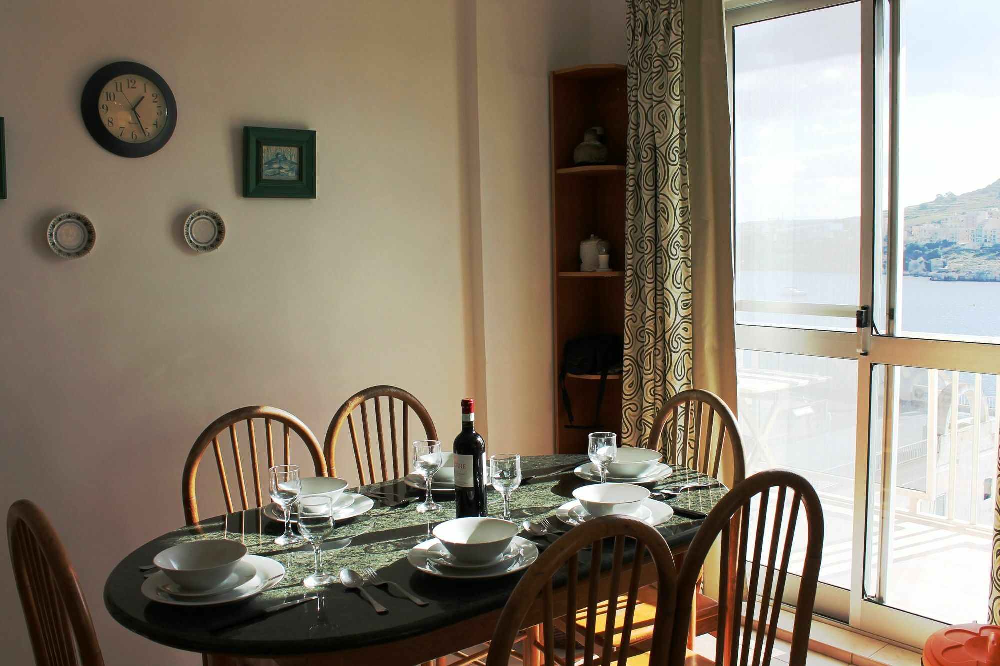 Bayview 2 Bedroom Seaview Apartment With Large Terrace With Panoramic Views - By Getawaysmalta セント・ポールズ・ベイ エクステリア 写真